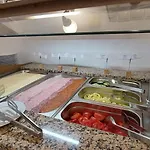 바티야니 카스텔리잘로 잘레크세니