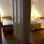 바티야니 카스텔리잘로 호텔 4*