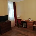 Batthyany Kastelyszallo Отель