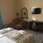 호텔 바티야니 카스텔리잘로 4*