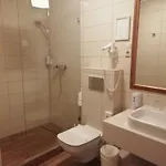 Batthyany Kastelyszallo 4*