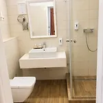 Batthyany Kastelyszallo Отель 4*