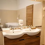 Batthyany Kastelyszallo 4* Zalacsány