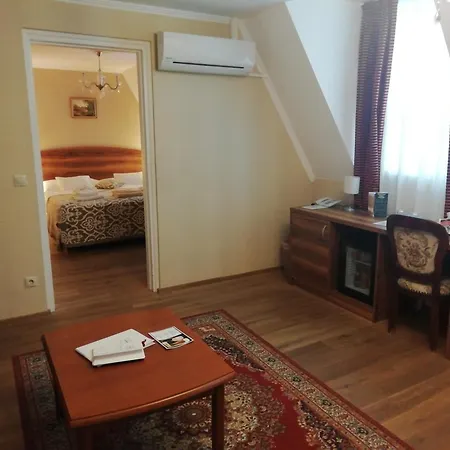 Batthyany Kastelyszallo Otel