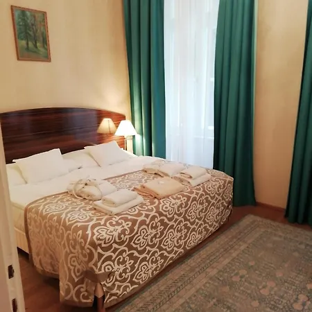 Batthyány Kastélyszálló Szálloda 4*