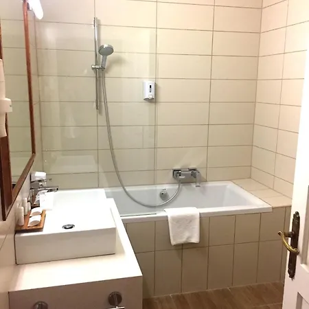 Batthyány Kastélyszálló 4* Zalacsány