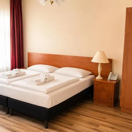 Batthyány Kastélyszálló 4*
