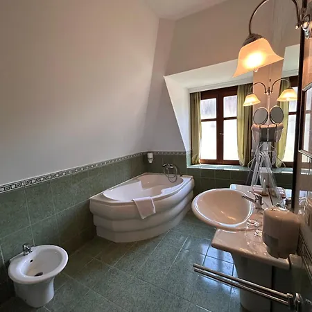 Batthyány Kastélyszálló Hotel 4*