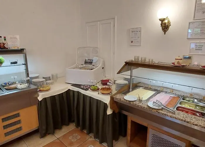 Batthyany Kastelyszallo 4*
