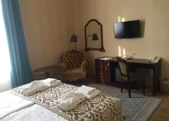 ホテル Batthyany Kastelyszallo 4*