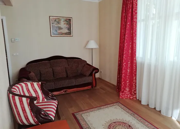 ホテル Batthyany Kastelyszallo 4*