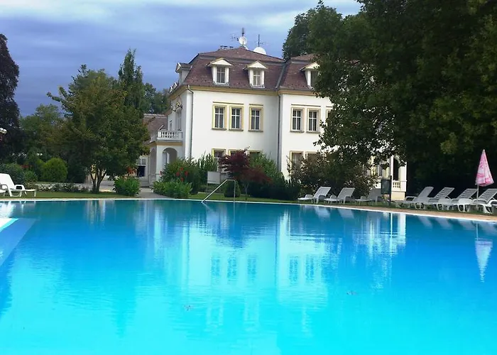 호텔 바티야니 카스텔리잘로 잘레크세니