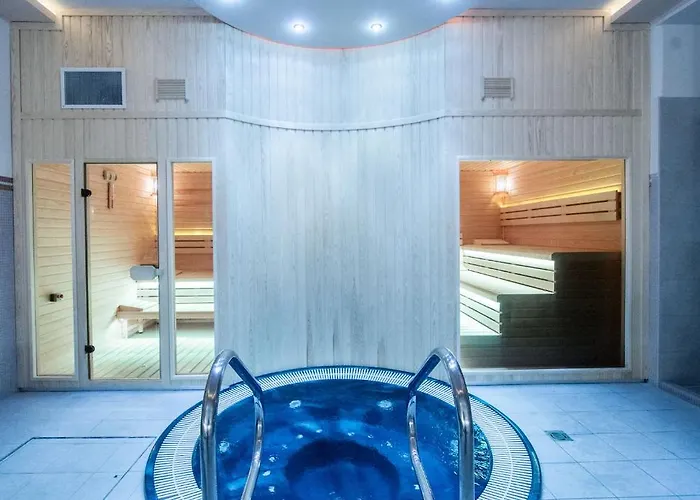 바티야니 카스텔리잘로 호텔